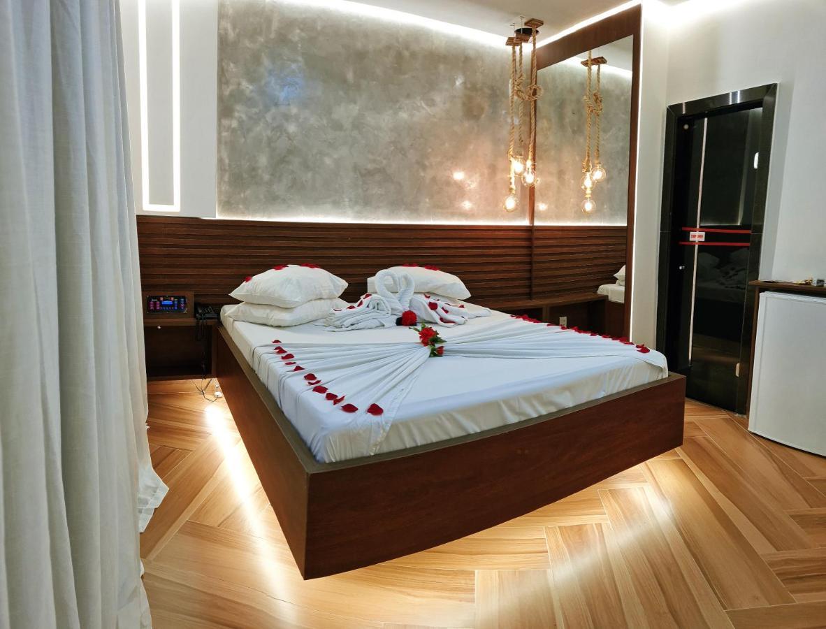 Status Motel - Check In Livre (Adults Only) Serra  Exterior photo
