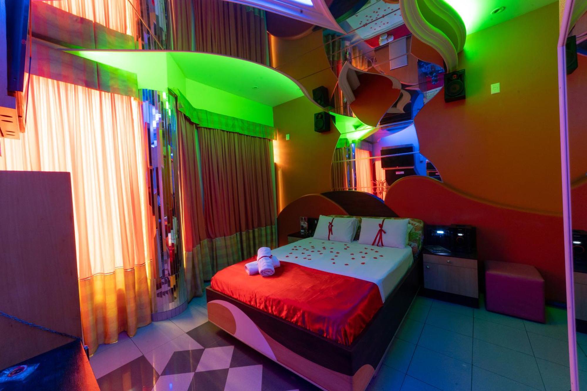 Status Motel - Check In Livre (Adults Only) Serra  Exterior photo