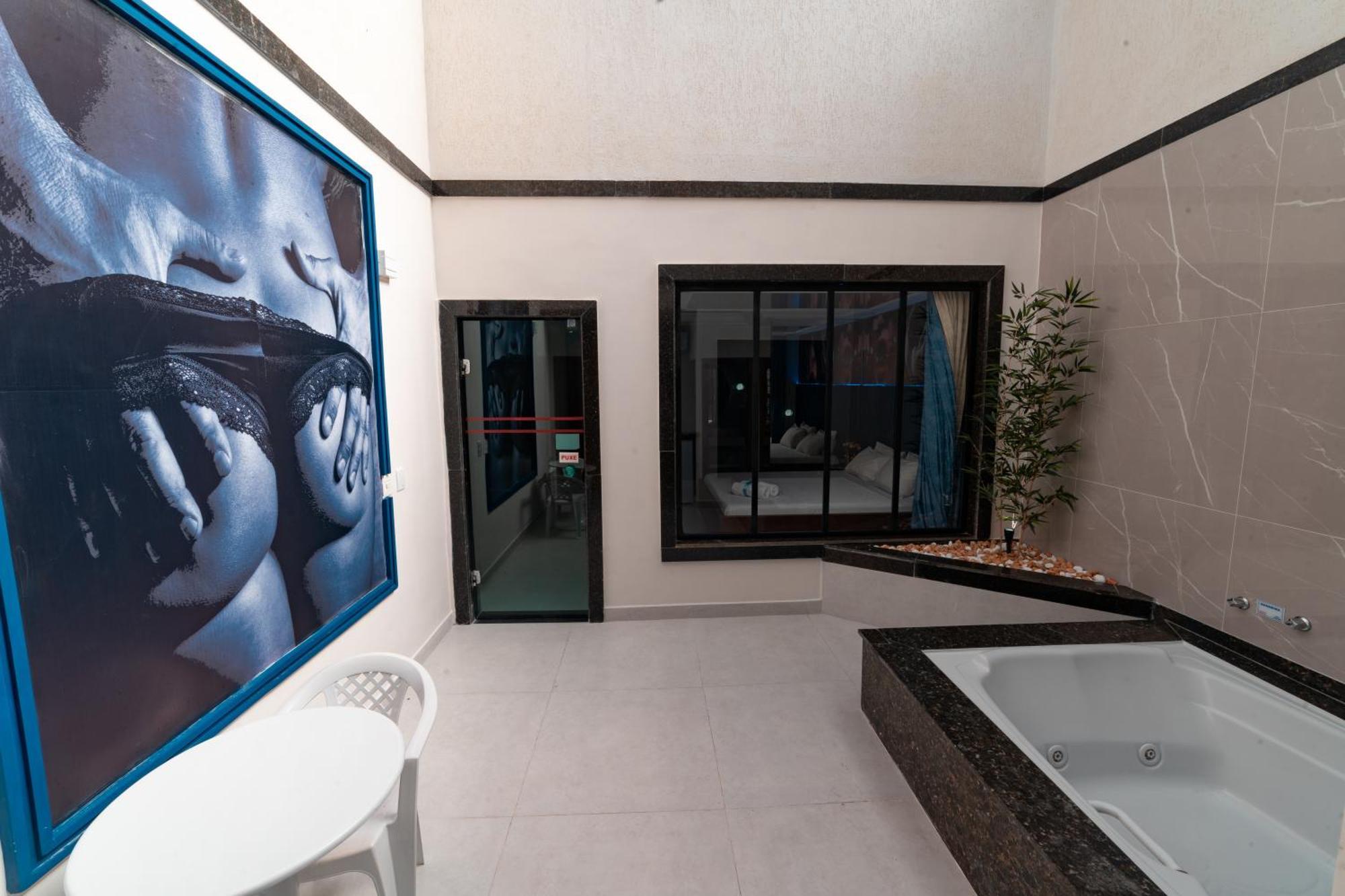 Status Motel - Check In Livre (Adults Only) Serra  Exterior photo